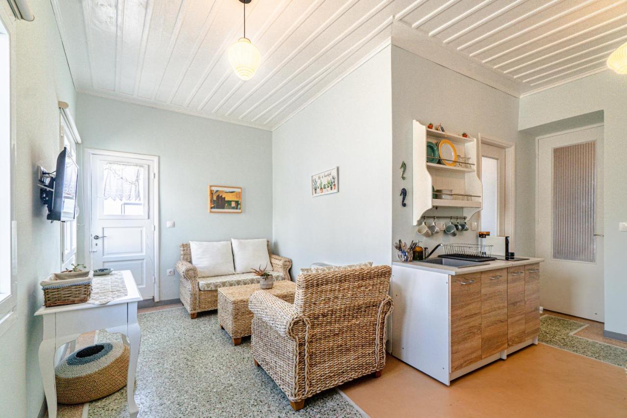 Castel Abaso Boutique Apartments By Explore Andros Exterior photo
